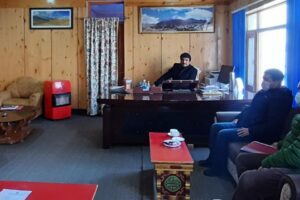 Director ULB Ladakh calls on CEC Kargil