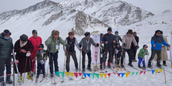 Rijiju, Mathur inaugurate Zanskar Winter Sports and Youth Festival