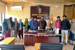 SEMOK Delegation Called on DC Kargil