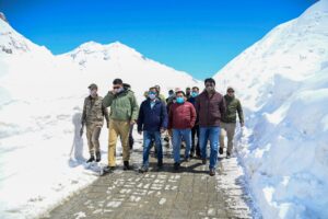 Srinagar – Kargil Road open for Traffic