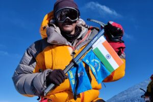 Ladakh mountaineer successfully summits Mt Everest