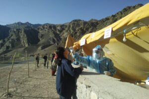 J&K to examine incoming passengers from Ladakh