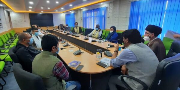 CBSE team holds maiden talks with LAHDC Kargil
