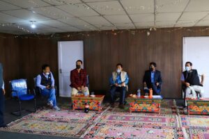 DC Leh reviews development issues of Phyang constituency
