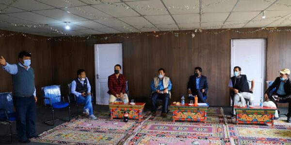 DC Leh reviews development issues of Phyang constituency