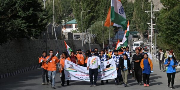 ADC Kargil flags off Fit India Freedom Run 2.0