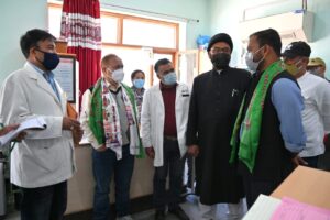 Principal Secretary Health visits health centres at Sankoo, Tai Suru
