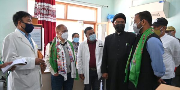 Principal Secretary Health visits health centres at Sankoo, Tai Suru
