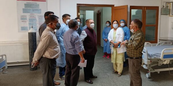 Principal Secy Ladakh reviews status of 90-bedded hospital, other arrangements