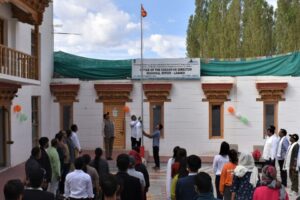MP Kamlesh Paswan unfurled the tricolor at NHIDCL office in Leh