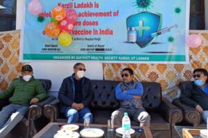 District Hospital Kargil celebrate 100 crore doses of Covid-19 vaccine in India