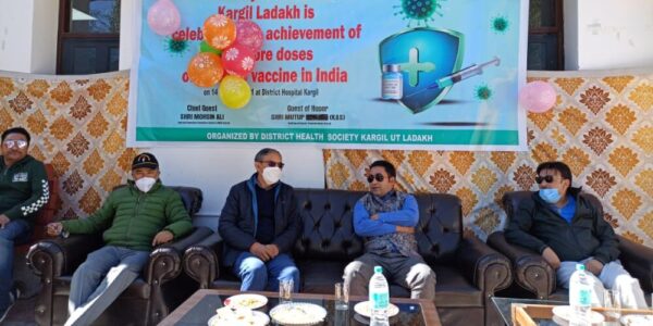 District Hospital Kargil celebrate 100 crore doses of Covid-19 vaccine in India
