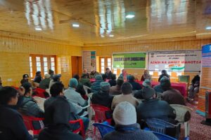 Labour Department Kargil organizes awareness programme on labour welfare schemes 