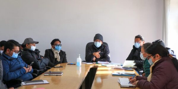 CEC Leh convenes meeting to discuss Chadar Trek and allied winter tourism activities