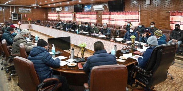 DC Kargil chairs meeting of development works under Municipal Committee