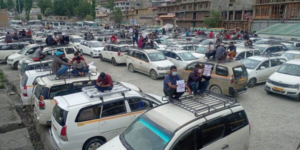 “No restrictions for Kargil taxis at Leh Airport”