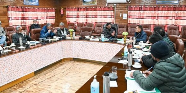 Commissioner Secretary Sahu reviews progress on Kargil- Zanskar highway