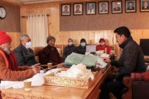 LBA delegation, CEC Leh discuss promotion of “Bhoti language”