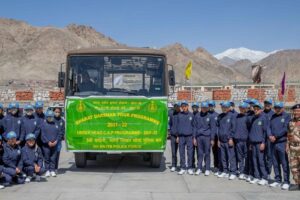 5th Bn ITBP flags-off students from Changthang for Bharat Darshan