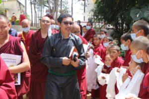 MP Ladakh, nominated Councillor LAHDC Leh tour Buddhist monastic institutions in K’taka