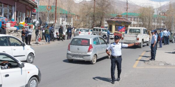 Ranjeet Singh demonstrates traffic management skills in Leh