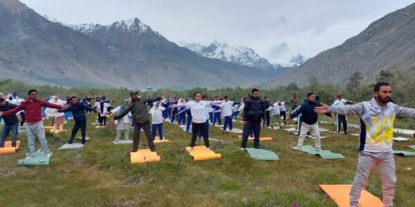 NYK, District Administration Kargil celebrate 8th International Yoga Day