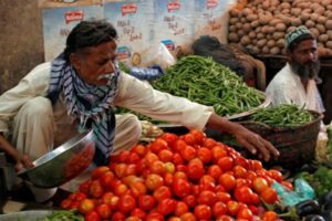 Kargil Admin bans hawkers, tata mobile from selling vegetables