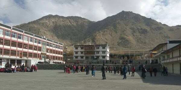 DC Leh prepones summer vacation for schools to break covid infection chain