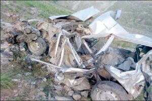 Swift Car Plunges Into Kashmir’s Zojila Gorge, 2 Dead, 2 Injured