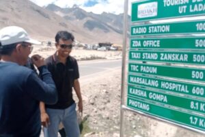 EC Tashi inaugurates modern community hall at Zanskar