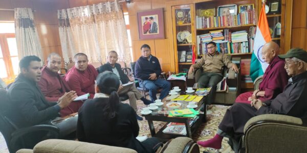 Training on various modules by CBSE team continues in Leh district
