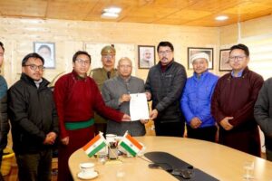 LAHDC Leh, MP submits copy of resolution for safeguard to LG