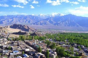 LAHDC-Leh passes resolution seeking constitutional safeguard to Ladakh