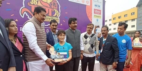 CEC Feroz Khan inaugurates Kargil International Marathon Office Pune