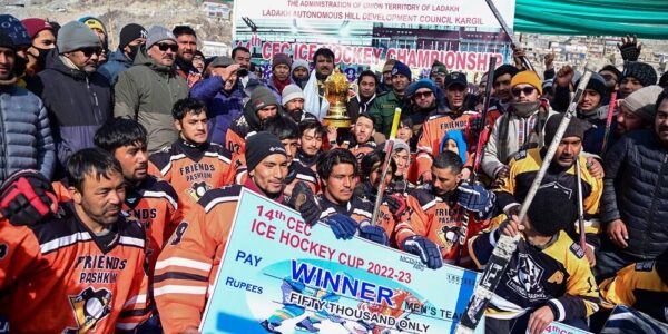 Friends Pushkum, Down Hill Kargil lifts 14th CEC Ice Hockey tournament Kargil
