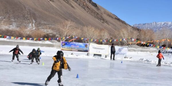 10-day ice hockey training concludes at Sani