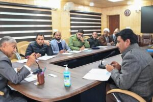 CEC Kargil-led delegation calls on LG Mishra during his two-day tour to Kargil