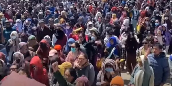 Massive protest rally in Leh against rape, murder of minor girl