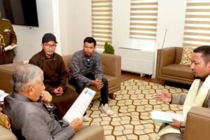 Various delegations from Zanskar meet LG Ladakh, request for better education facilities and exam centers