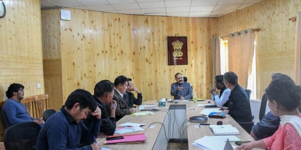 Advisor Dr Pawan Kotwal chairs state level committee meeting of SUSV