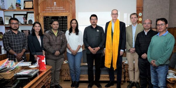 CEC Leh Discusses energy efficiency measures and climate change with Swiss Ambassador to India