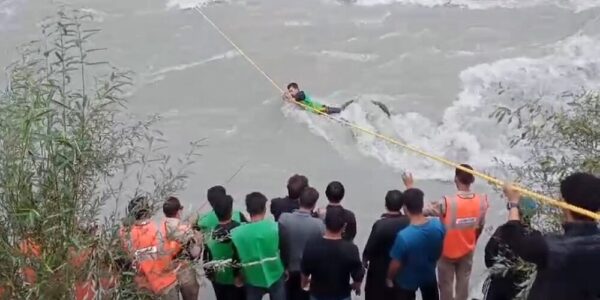 Tragic Incident: One Dead, Four Missing After Vehicle Submerges in River