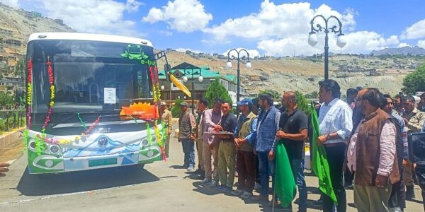 CEC, MP Ladakh flag off electric buses in Kargil