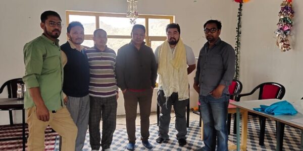 Two Indept. Candidates from Shakar Constituency Withdraw Names, in Favour of Zakir Hussain