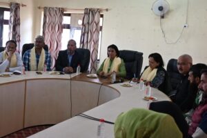 Joint Secretary MoRD Smriti Sharan visits Drass, interacts with newly formed SHG members