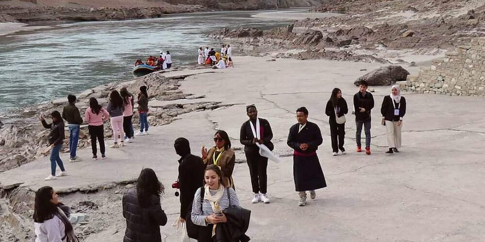 Tourists from Karnataka Stranded in Leh: Denied Passage on SRTC