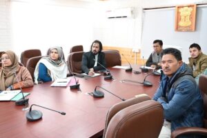 EC Punchok Tashi chairs review meeting on LRLM in Kargil