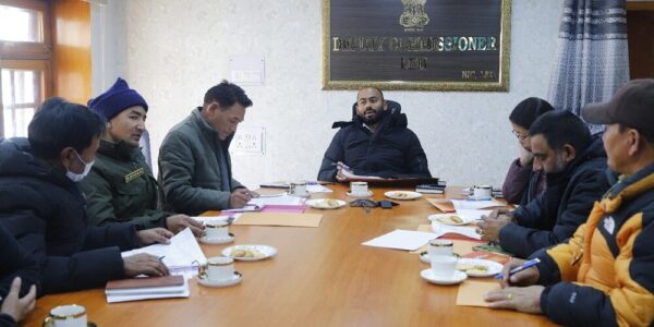 DC Leh Santosh chairs 2nd DLAC meeting on Safe Food and Healthy Diet