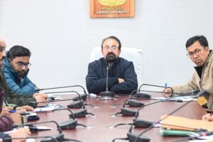 CEC Dr Jaffer chairs meeting with various transport associations 