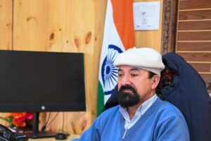 CEC Dr Jaffer Akhoon Raise Issues of AIR Kargil with Higher Authorities